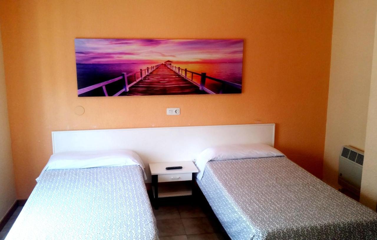 Hostal Isla Playa Exterior photo
